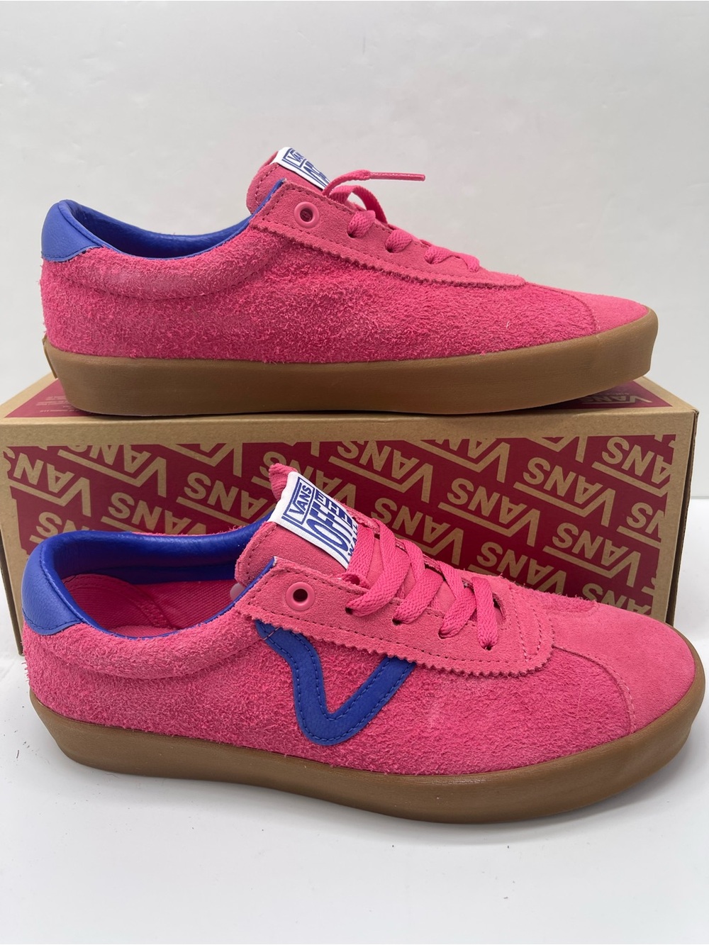 Vans WMNS Sz 8.5 Sport Low Bambino Honeysuckle
VN000CQRCHL Sneakers - Picture 10 of 16